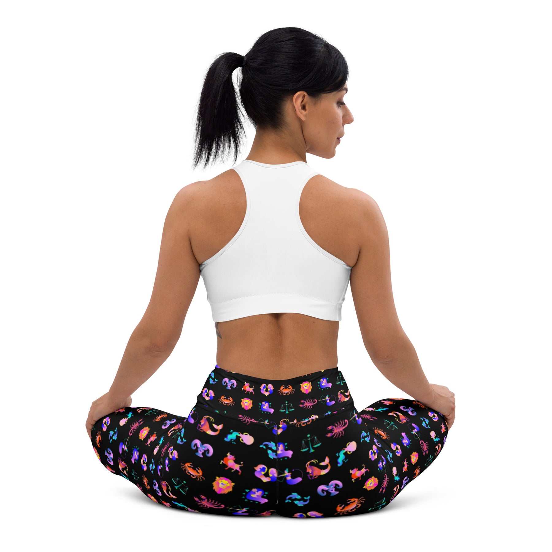 Zodiac Sign Illustration Yoga Leggings